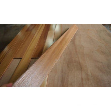 UV-Lack Red Cedar Wood Decke
